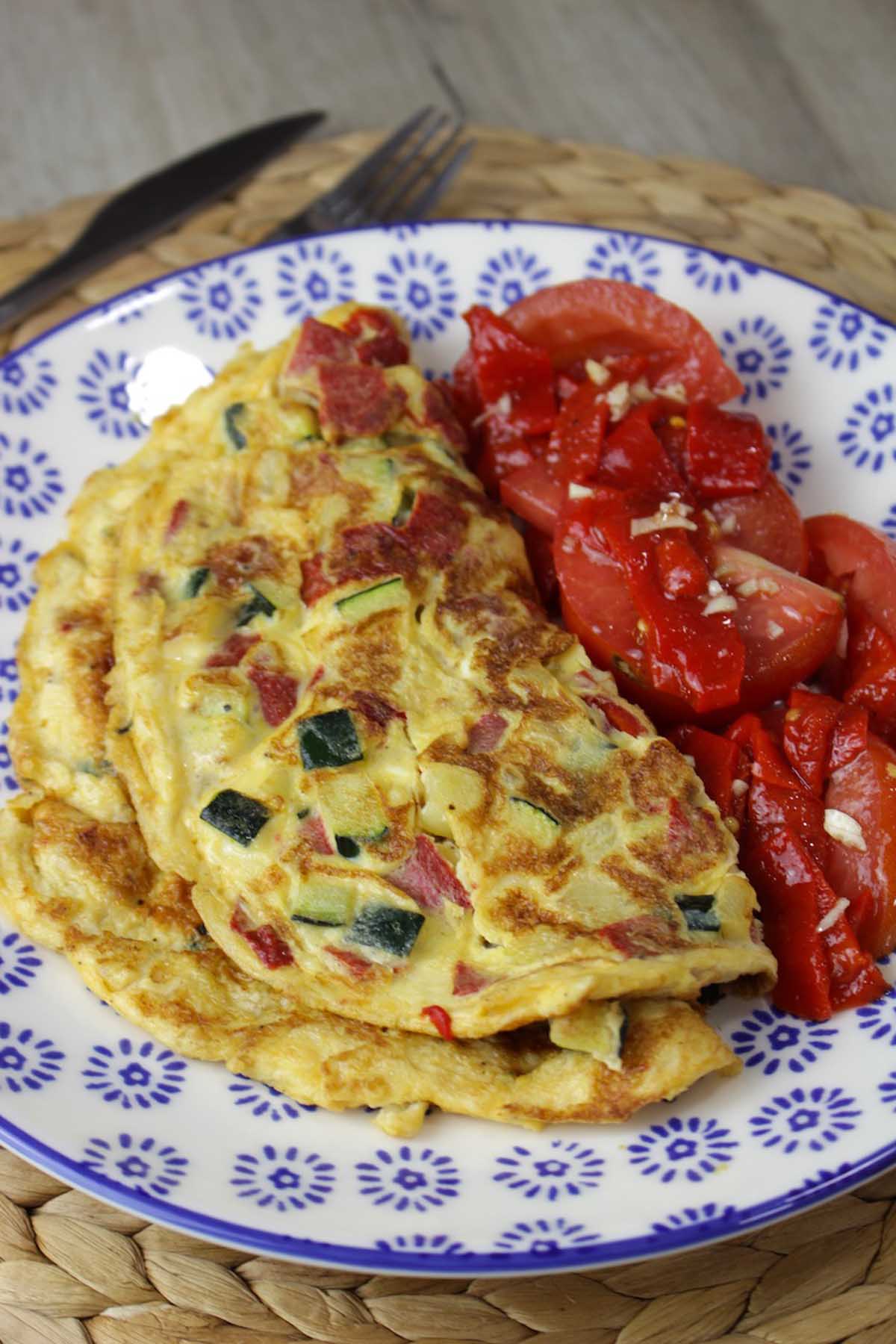 Tortilla de calabacín y pimientos del piquillo