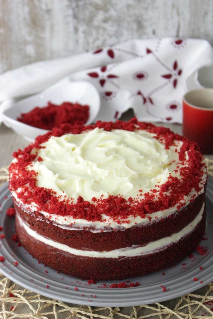 Como hacer la tarta Red Velvet sin colorante  Tartas, Receta de torta,  Torta de remolacha