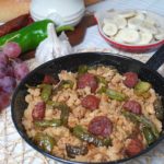 Migas de pan con chorizo y pimientos fritos