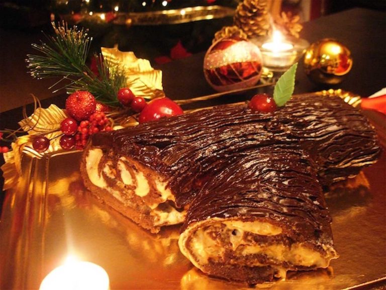 Tronco de Navidad sin lactosa de chocolate y turrón