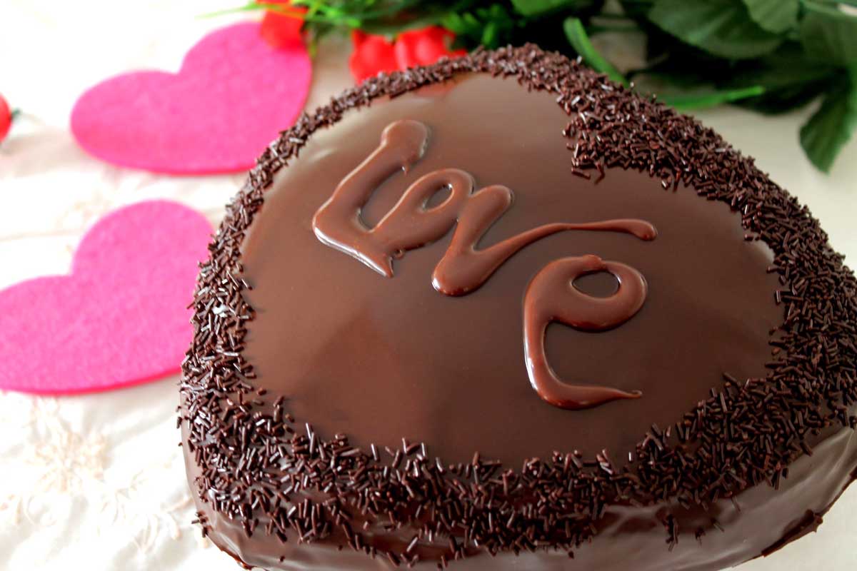 Tarta corazón de chocolate y trufa San Valentín
