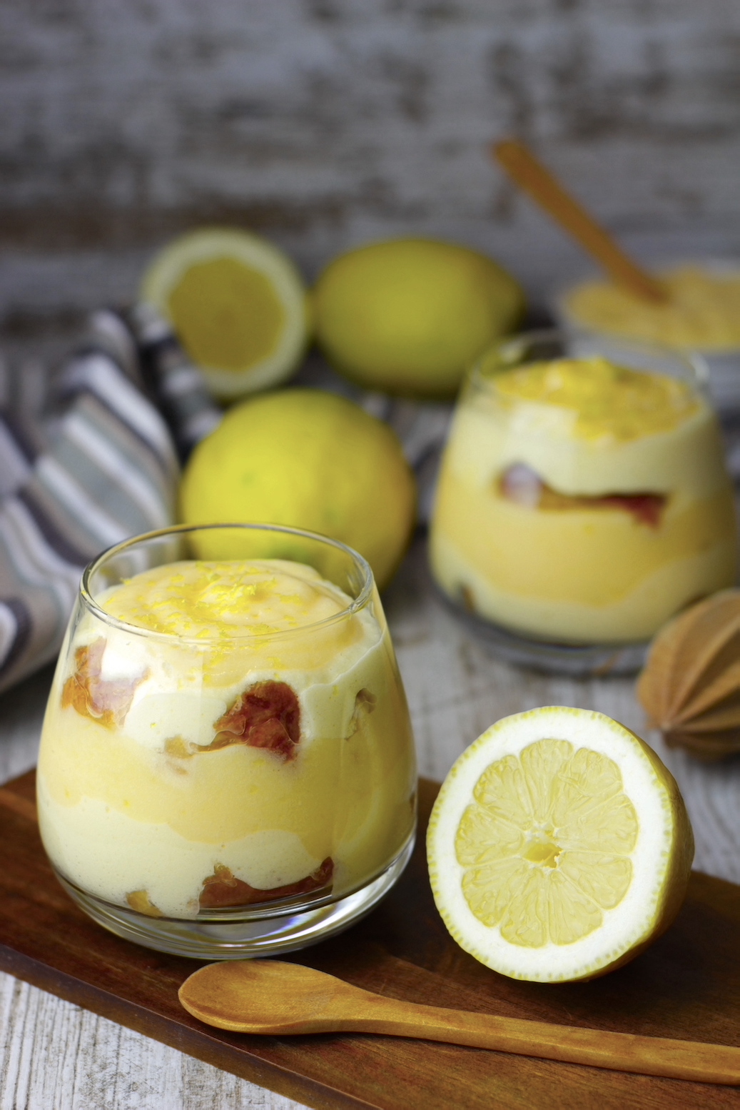 Tiramisú de limón con lemon curd sin lactosa